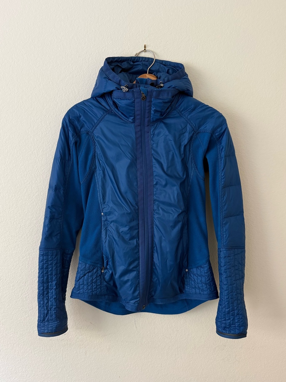 Lululemon Run Bundle Up Jacket in a Limitless Blue